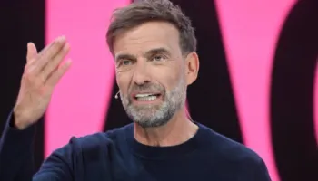Shtypi gjerman masakron Kombëtaren, Klop: Nuk është koha e duhur për mua