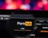 Si e vendosi përsëri Luksemburgun në një pozicion të vështirë faqja më e madhe p*rn*grafike në botë