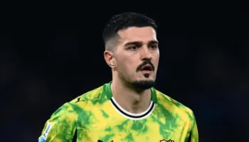 Situatë absurde me Muric… Tha se do të largohej nga Sassuolo, por klubi e blen për 7 milionë euro