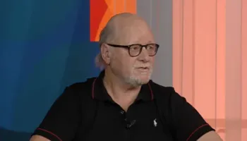 “S’ka makinë pa foton e Maradonës dhe të Che Guevarës”, Ish-portieri kuqezi rrëfen jetën në Argjentinë