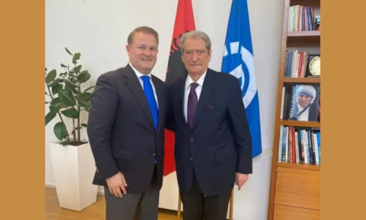 Sot është një ditë fitoreje për demokratët dhe për kauzën e lirisë!