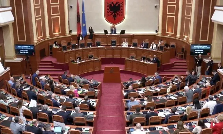 Sot Kuvend/ Ministri Hoxha flet për procesin e integrimit, pritet miratimi i amnistisë penale! Në diskutim edhe…