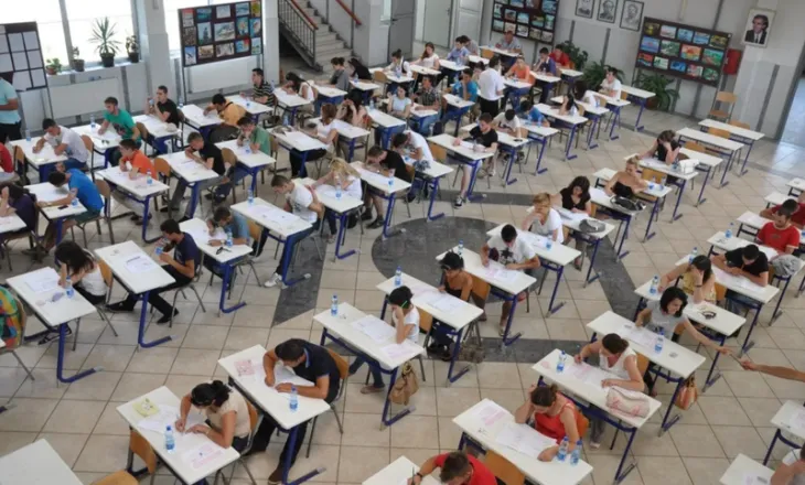Sot provimi i Matematikës, mbi 26 mijë maturantë përballen me testin e Maturës Shtetërore