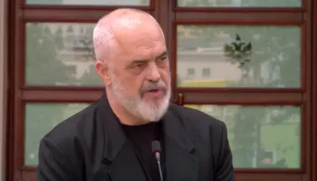 SPAK çliron llogaritë e vëllezërve nga Katari për Zvërnecin, Rama: Zhvillim pozitiv, merr fund çdo shqetësim i atyre që pretendojnë pronën