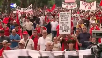 “SPAK duam drejtësi”/ Kërkohet dorëheqja e panegociueshme e Edi Ramës, ushtojnë thirrjet: Shqipëri e Re