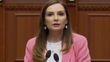 Tabaku: Protestat, sinjal për nevojën e shtetit! Integrimi në BE, te standardet dhe jo tek data e anëtarësimit