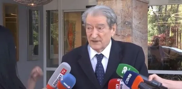 Takimi i parë pas arrestimit të Metës, Berisha tregon bisedën me ish-presidentin