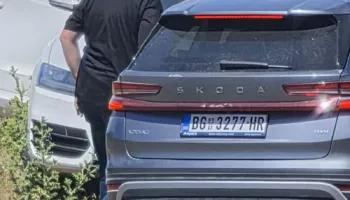 Taulant Yaris ngatërron korrespondentin e Reuters me protestues serb