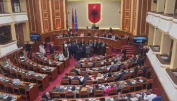 Të enjten javë e gjelbër, PD kërkon seancë parlamentare: Mocion me debat për kërkesat e protestuesve dhe raportin e PE