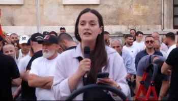 “Të shtunën protestë kombëtare”/ Paralajmërojnë qytetarët: Nesër më shumë, të gjitha qytetet bashkohen në Tiranë