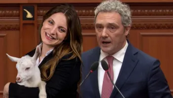 Tension politik/ Spahia akuzon Ramën për lidhje me krimin pas mesazhit të Koçekut!