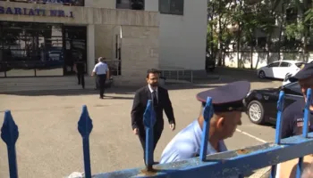 Tensionet në protestën përpara Parlamentit, Avokati i Popullit reagon për ndërhyrjen e Policisë