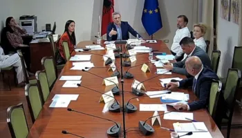 Terapia hormonale/PD kërkon ministren e Shëndetësisë në Komision, Shalsi: S’do ta thërrasim
