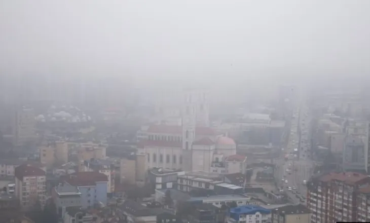 Termocentralet e vjetruara në Ballkanin Perëndimor ndotin 6.6 herë mbi limitin e lejuar