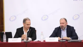 ‘Territorialja’/ Mazniku: Deri më 15 korrik t’i dorëzojmë Kuvendit raportin, afati mund të shtyhet! Boçi: S’kemi kohë
