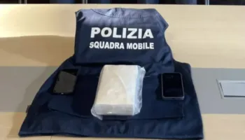 Trafikonte kokainë, shqiptari kapet duke udhëtuar me shpejtësi ‘skëterrë’ – Ja ku e kishte fshehur mallin