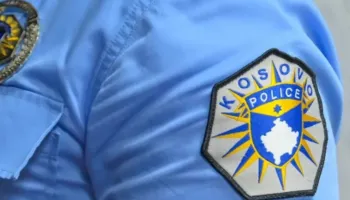 Tragjedi në Prizren/ 27-vjeçari vritet me thikë pas sherrit mes kushërinjve, plagoset babai i tij