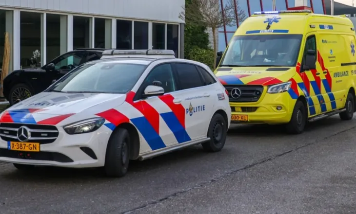 Tragjike në Holandë/ Makina përplas grupin me 14 fëmijë që po bënin ekskursion me biçikleta, tre të vdekur dhe katër të plagosur rëndë