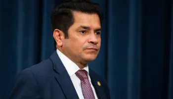 “Tronditet” Kongresi Amerikan, deputeti demokrat nën hetim për sjellje të pahijshme seksuale