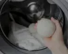 Truku i thjeshtë për aromë më të qëndrueshme gjatë tharjes së rrobave dhe me pak kosto