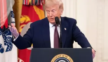 Trump: Marrëveshja e nënshkruar, dorëzim pa kushte i Iranit
