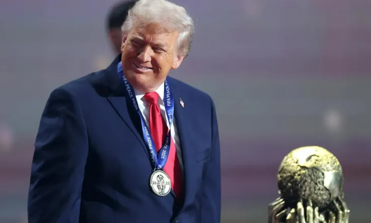 Trump përballë yjeve të futbollit, presidenti amerikan pritet të marrë rolin e protagonistit kryesor në Botëror