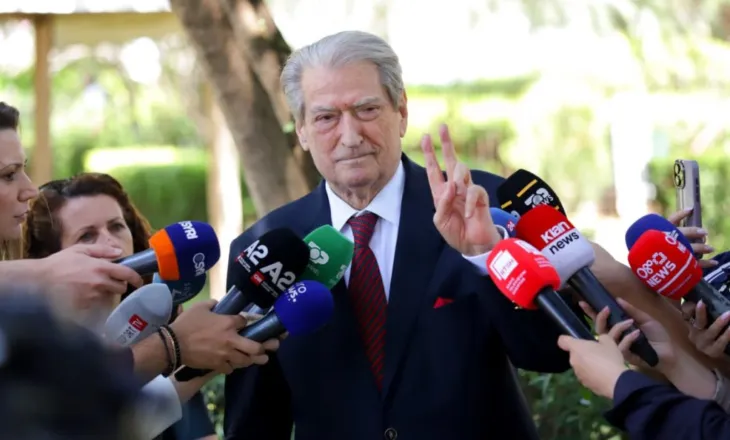 “U ktheva”, Berisha: Nuk kam qenë kurrë non-grata në SHBA, ka pasur vetëm një ndalim hyrje