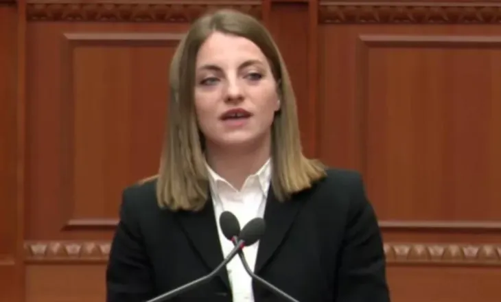 U largua nga grupi i PS, Marjana Koçeku zëvendësohet me Erion Malajn në Komitetin e Stabilizim Asociimit