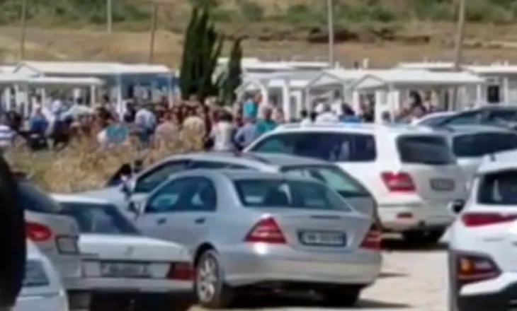 U mbyt dje në plazhin e Durrësit, i jepet lamtumira 11-vjeçarit në Berat