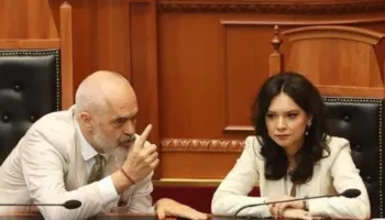 U sulmua nga socialistët/ I kërkoi Ramës vetëpastrimin e PS, reagon Spiropali: Gjuhë të shthurura e konspiracione…