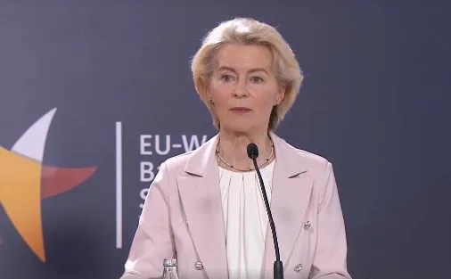 Ursula von der Leyen në Tivar: Ballkani Perëndimor i përket BE-së! Shqipëria të ndjekë shpejt Malin e Zi