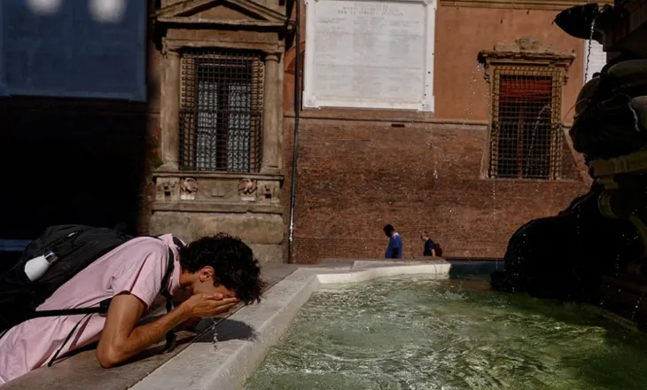 Vala e të nxehtit godet Italinë, pesë viktima në 24 orë. Alarm i kuq në 25 qytete