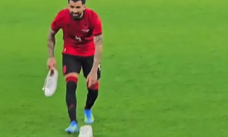 VIDEO/ Elseid Hysaj nuk mban dot veten nga të qeshurat! Tifozi i Shqipërisë heq atleten për të goditur lojtarin e Izraelit