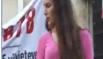 VIDEO/ I bëri thirrje administratës që t’i bashkohet tubimit, protestueses ia ndërpresin fjalën
