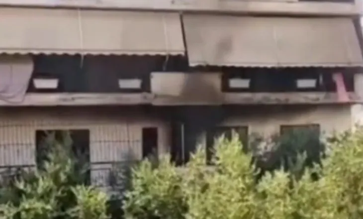 VIDEO/ Shkrumbohet apartamenti në Vlorë