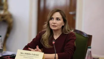 VIDEO/ Tabaku: Protesta kundër sistemit që ka përqendruar ekonominë në duart e pakicës