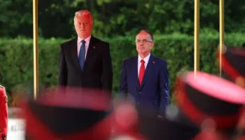 “Vijojmë me vendosmëri reformat në rrugën drejt BE”, presidenti Begaj pret në Tiranë homologun lituanez, Gitanas Nausėda