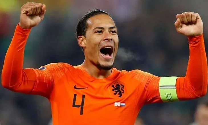 Virgil van Dijk luan turneun e fundit me Holandën, gati tërheqja pas Botërorit