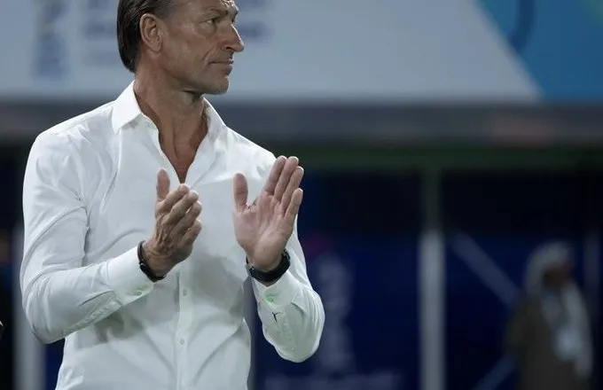 Vjen zyrtarizimi, francezi Renard merr Tunizinë