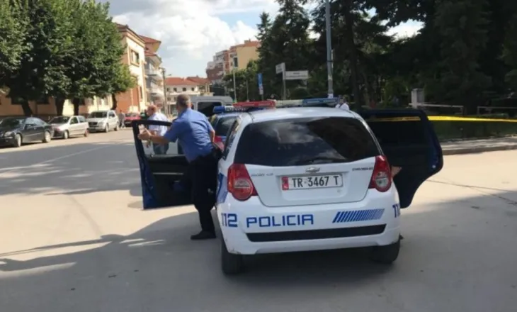 Vrasja në Maliq/ Identifikohet autori, ishte i dënuar me 10 vite burg në mungesë. Zbardhet emri i policit të vrarë dhe të plagosurit