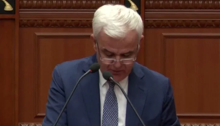 Xhafaj ngre alarmin në Kuvend: Ka institucione që nuk u shërbejnë qytetarëve dhe nuk zbatojnë rekomandimet
