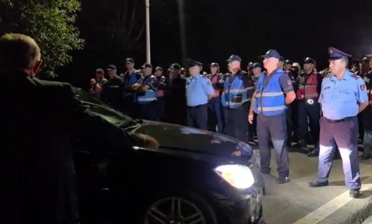 Zbulohet mesazhi që ndryshoi rrjedhën e protestës, studenti nga Serbia propozoi bllokimin e autostradës