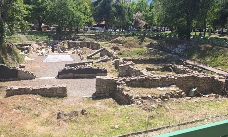 Zbulohet mozaiku i ri në Elbasan, arkeologët: Gjetje interesante në bazilikën paleokristiane