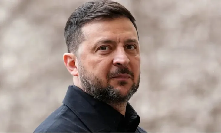 Zelenskyy pas zjarrit në rafineri: Nëse Ukraina digjet, do të digjet edhe Moska