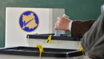 Zgjedhjet në Kosovë/ Mbyllet procesi i votimit, nis numërimi! Pjesëmarrja 10% më e ulët nga zgjedhjet e fundit