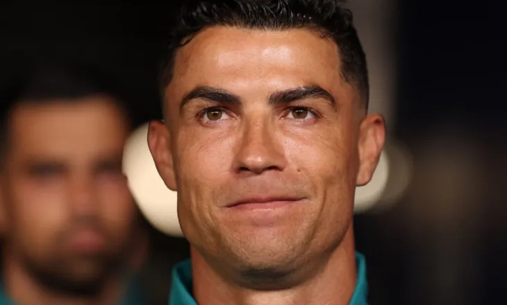 “Zhbllokohet” Cristiano Ronaldo, i mjaftojnë vetëm 6 minuta lojë për të gjetur golin (video)