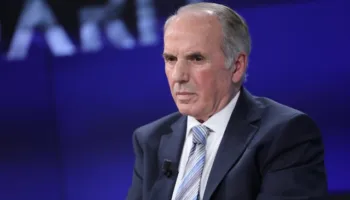 Zogaj: Nëse protesta identifikohet me një korrent atëherë do të humbasë magjinë e saj