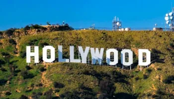 103 vjet nga vendosja e tabelës ikonë, historia e mbishkrimit “Hollywood” në kodrat e Los Angelesit