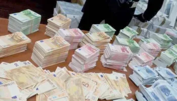 2 milionë euro hynë nga porti i Vlorës dhe u pastruan te “exchange” në Tiranë, zbardhen përgjimet në “Sky ECC”