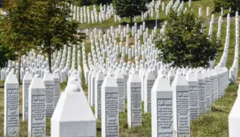 31 vite nga Masakra e Srebrenicës, tetë mijë burra e djem myslimanë u vranë barbarisht